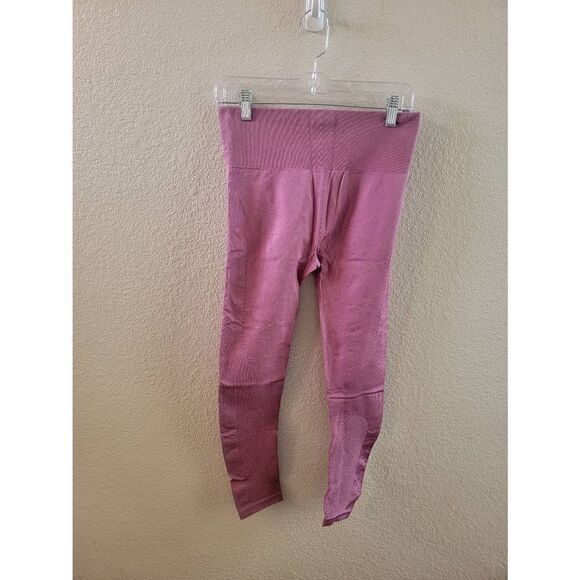 Joy Lab Women's Pink High Rise Seamless Laser Cut Crop Workout Leggings Medium - Picture 1 of 3